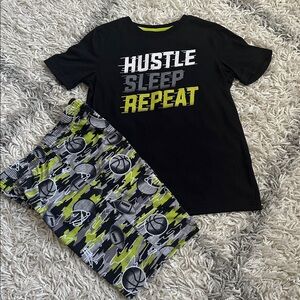 Cat & Jack Pajama Set Sports